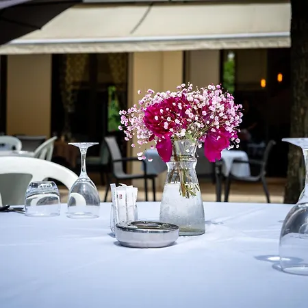 Hotel La Redoniere Romans-sur-Isère